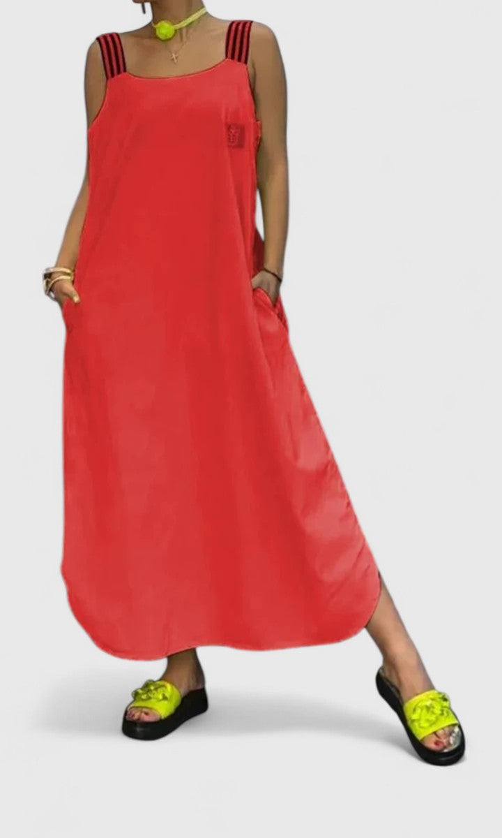 פנדורה - שמלת סוספנדר אלגנטית