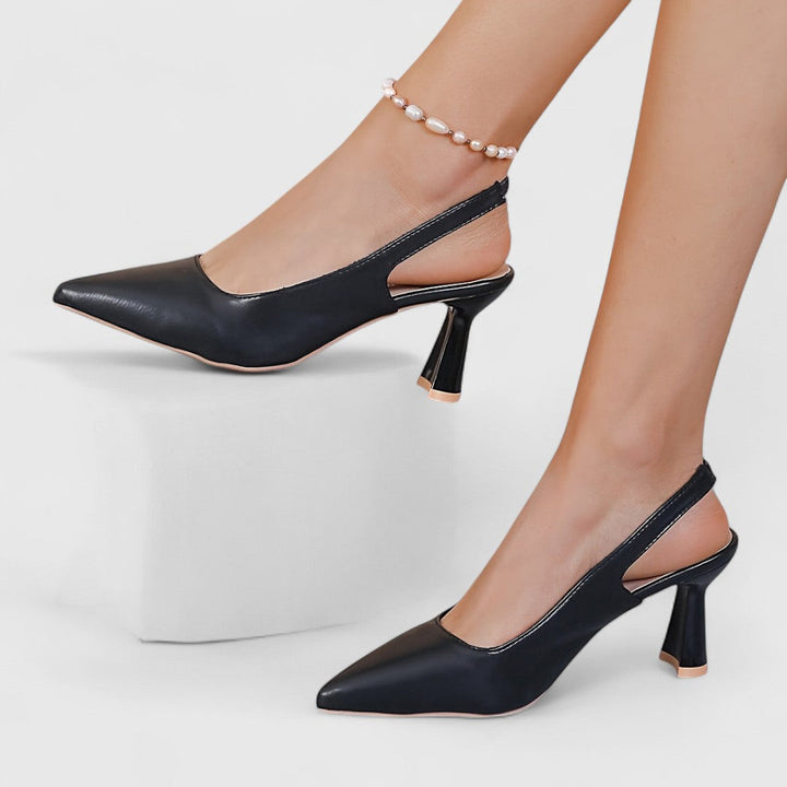 ניקולה - נעלי עקב פוינטד טו עם רצועת סנדל
