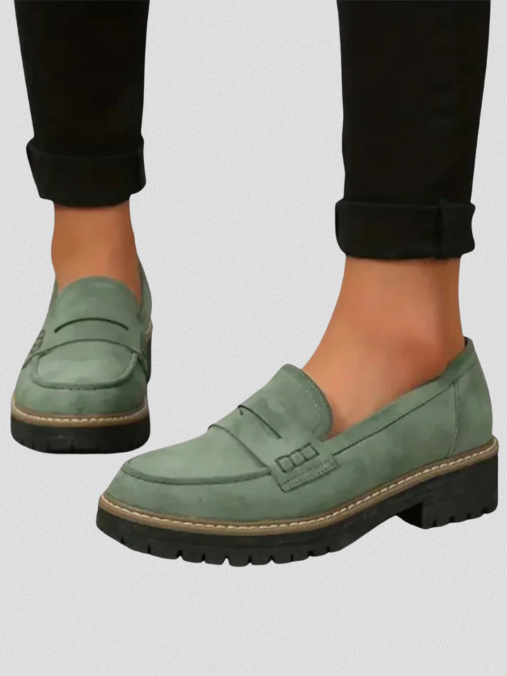 נעלי מוקסינים נוחות של - ALESSIA