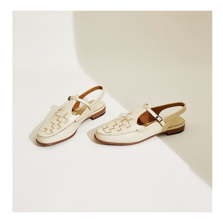 איליארה - סנדלי charm ארוגים