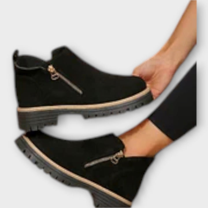 מגפיים בעיצוב אלגנטי ונוחות גבוהה