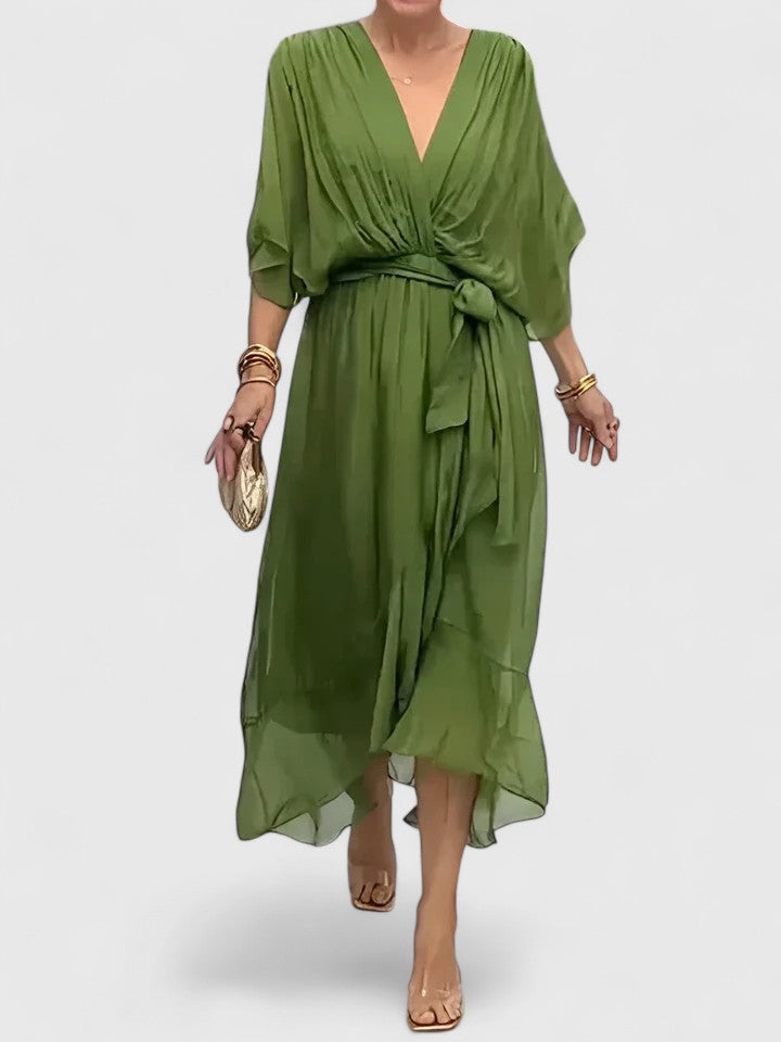 נדה - שמלת וי אלגנטית