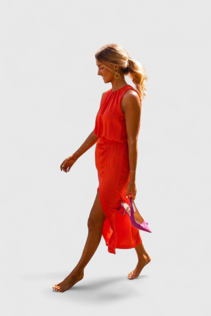 תיאוניי - תלבושת מידי נוחה